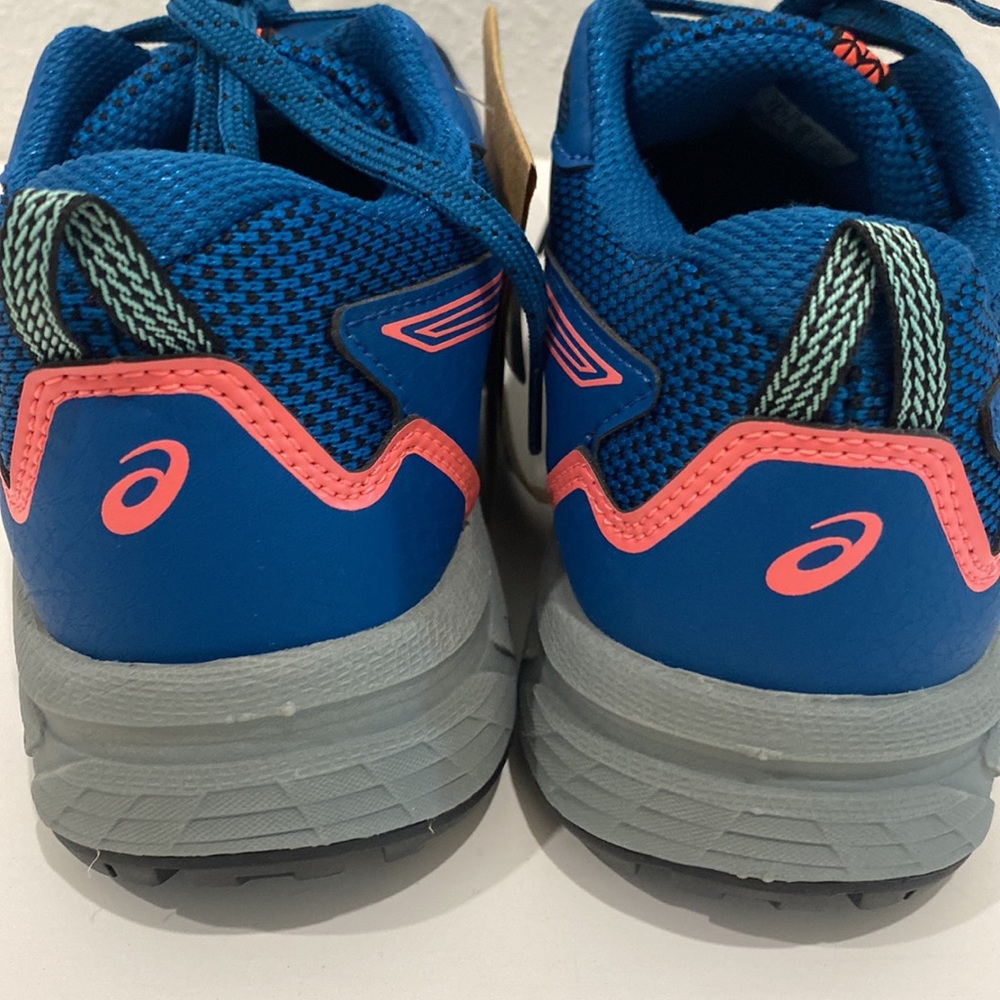 NWT ASICS Women's Gel-Venture Waterproof 8 Trail Running Shoe |Size 7 - Picture 7 of 13